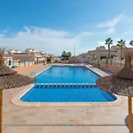 Nyaraló Casa Roncar *