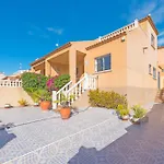 Casa Roncar Nyaraló
