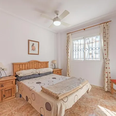 Casa Roncar Feriehus *