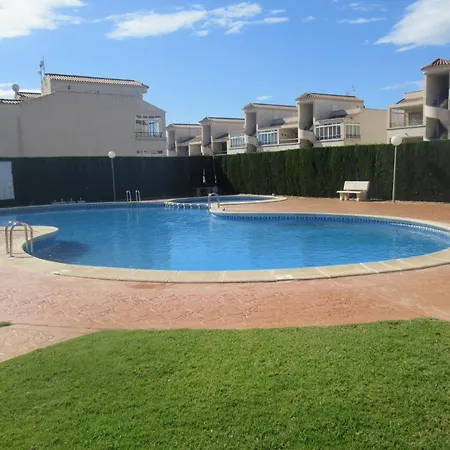 Сasa de vacaciones Casa Roncar Torrevieja